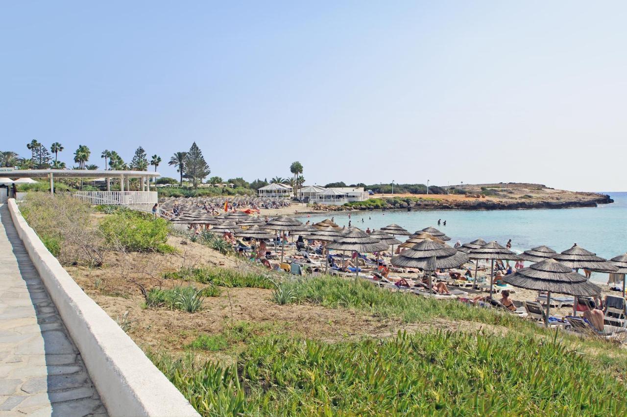 Villa Sunday Ayia Napa Eksteriør billede