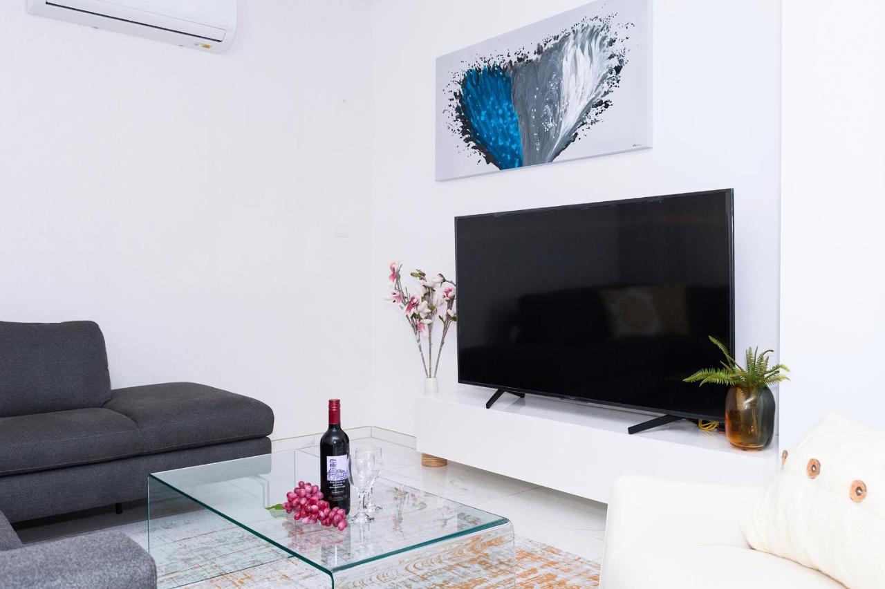 Villa Sunday Ayia Napa Eksteriør billede