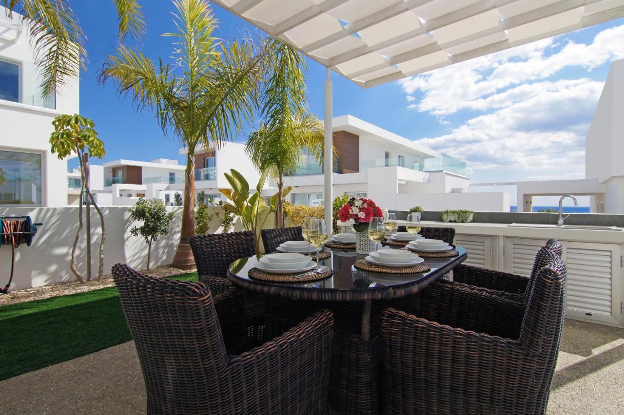 Villa Sunday Ayia Napa Eksteriør billede